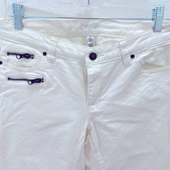 Cache Straight Leg White Jeans - Size 4 - Picture 4 of 4